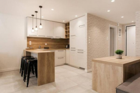 Chic Apartment - Strolling to the Athenian streets